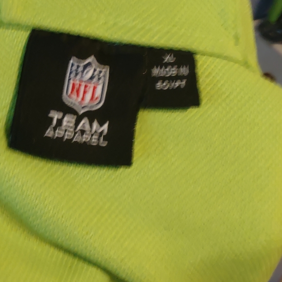 Seahawks XL men's zip up hoodie - Picture 7 of 7